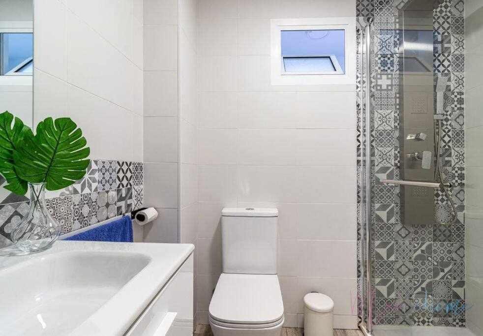 Apartamento 1 En Estadio Sevilla 6 Plazas Y Metro 外观 照片